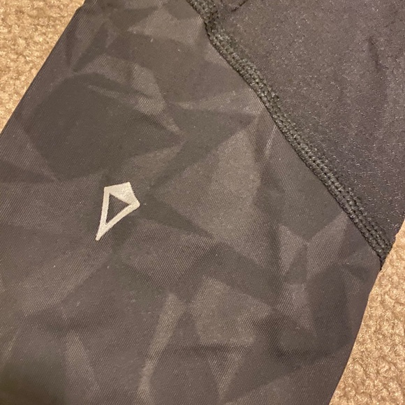 IVIVVA LEGGINGS - Picture 3 of 3